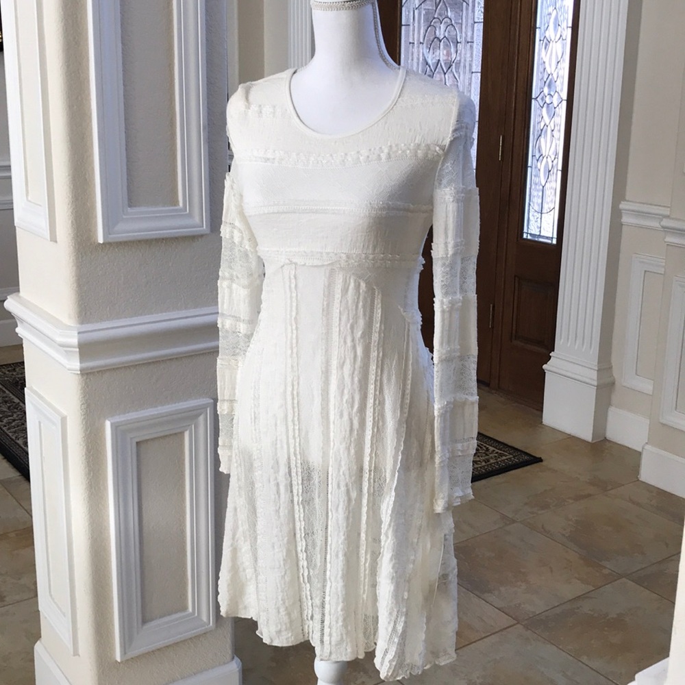 NWT stunning Verducci Baby Doll tunic cream lace
